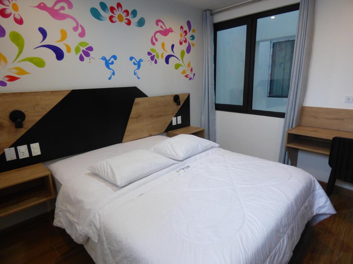 Platero Hotel 阿亚库乔 外观 照片