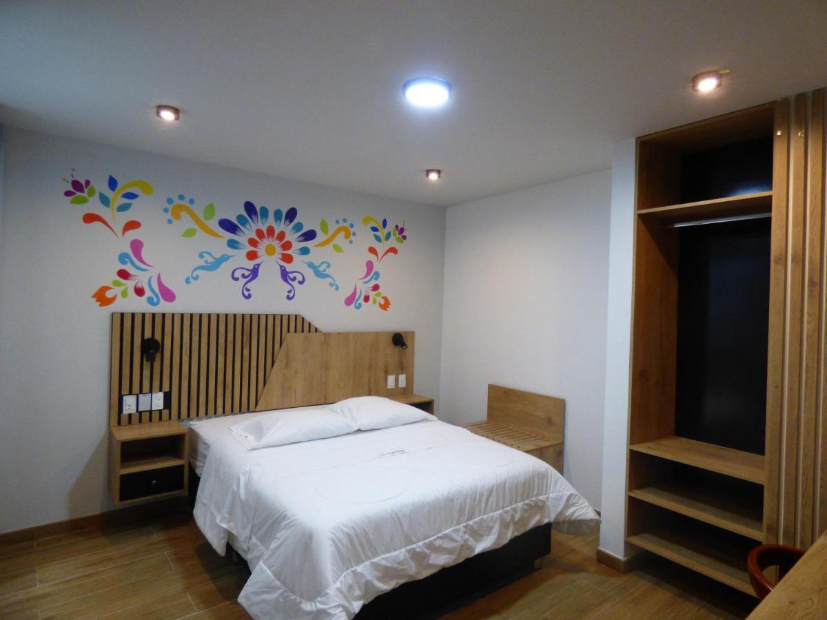 Platero Hotel 阿亚库乔 外观 照片
