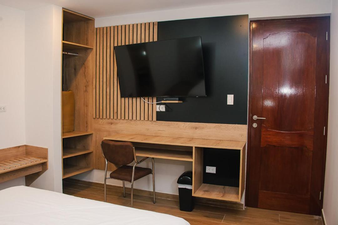 Platero Hotel 阿亚库乔 外观 照片
