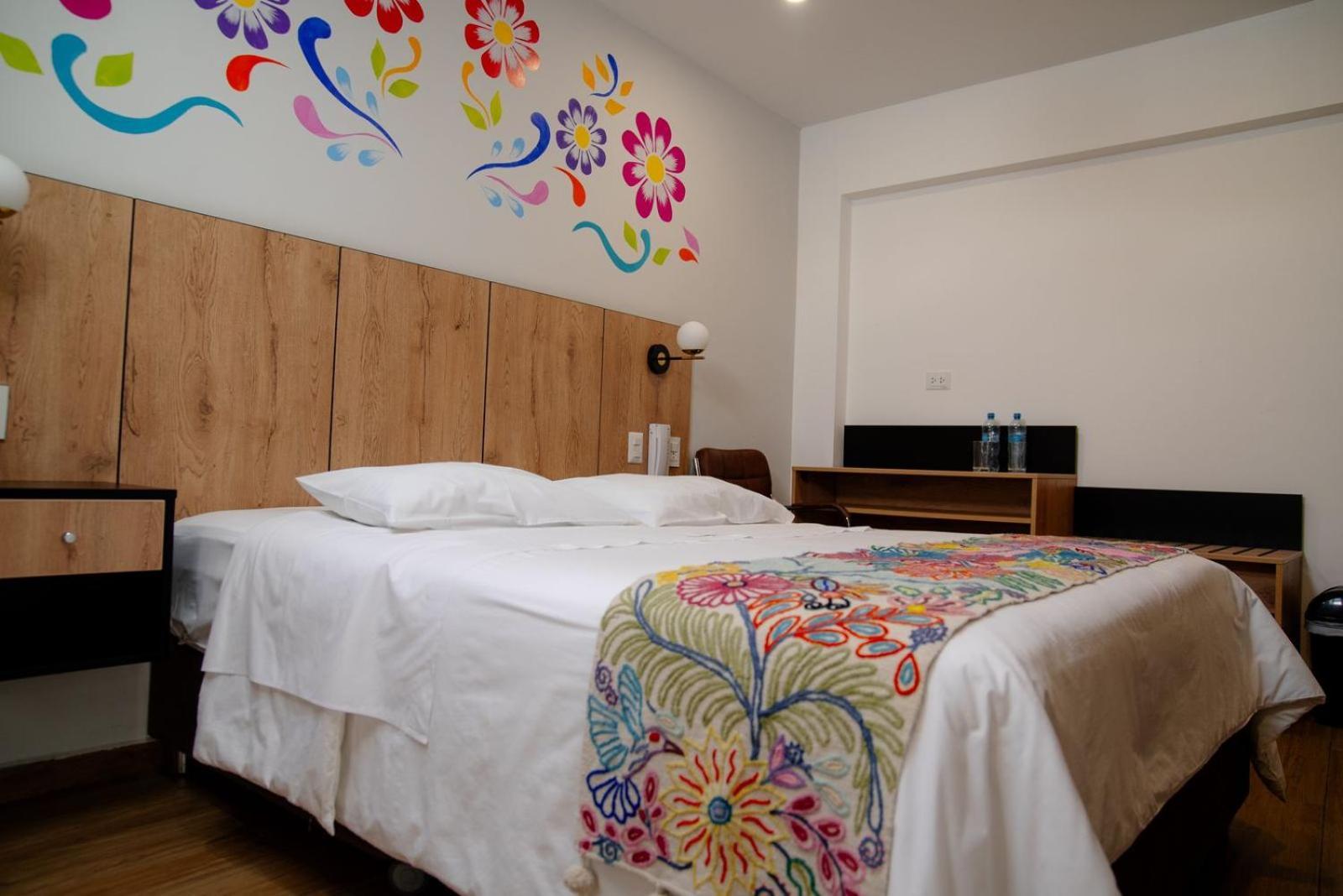 Platero Hotel 阿亚库乔 外观 照片